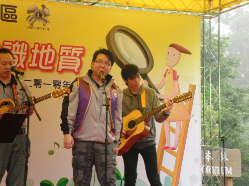2015-05-15_55556afa4d23f